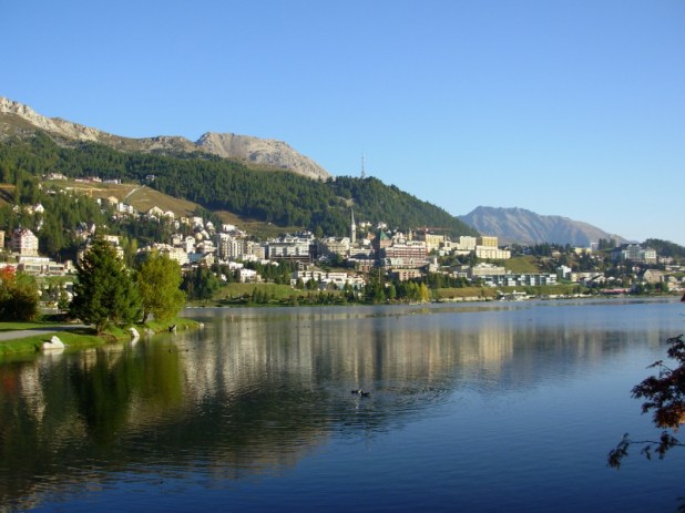 iStock_000011912503Small