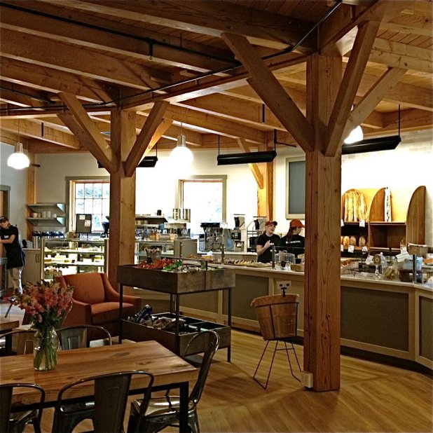 552699_10151034388769174_502231154_n