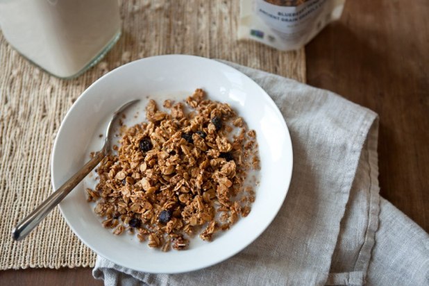 purely-elizabeth-granola