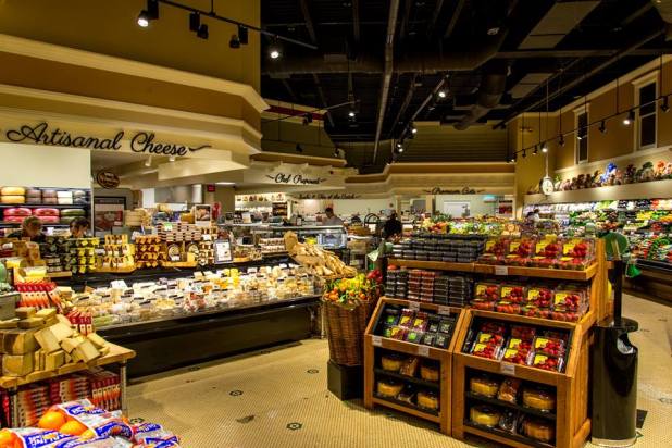 1525702_10151873623511267_2053782336_n