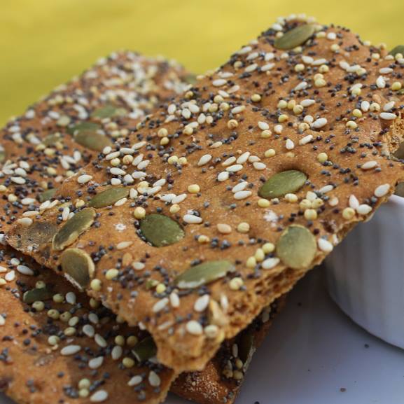 941372_557384127646756_92444116_n