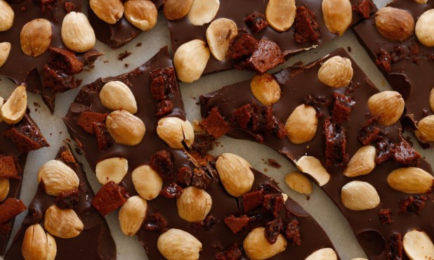 Tradestone Confections Toffee Almond Bark