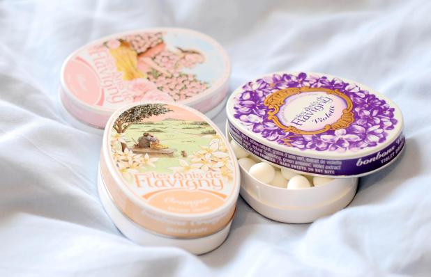 Anis_de-Flavigny_traditional_tins