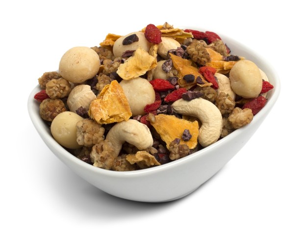 Sunfood_mango_macadamia