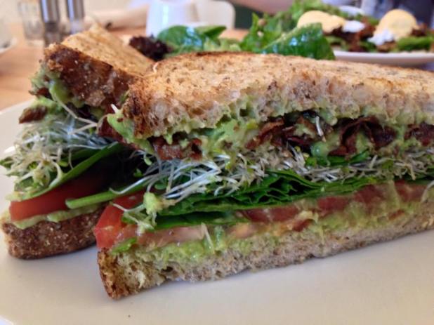 Heirloom_Avocado_Sandwich