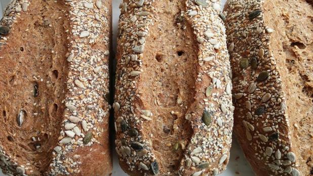 Breadsmith_Seeded_Whole_Wheat