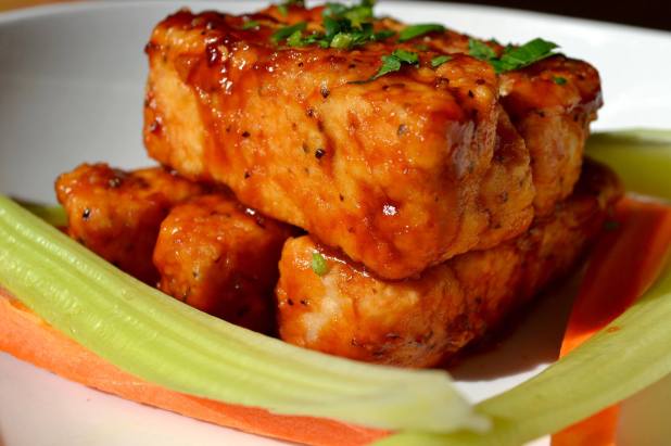 Town_Hall_Crispy_Tofu_WIngs