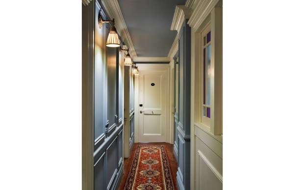 Hotel_Marlton_Hallway