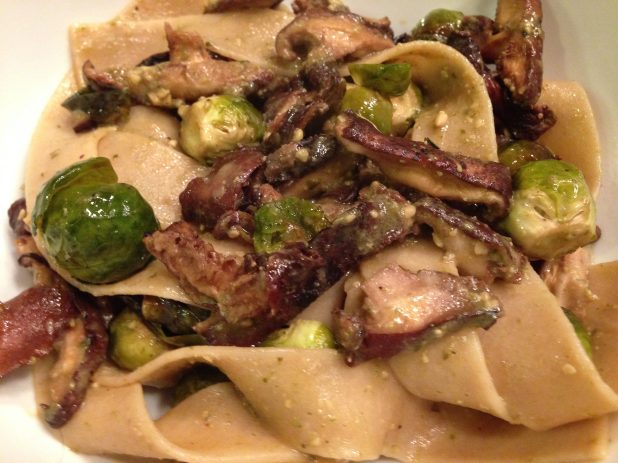 Shiitake_Mushrooms_and Pasta_with_Pesto