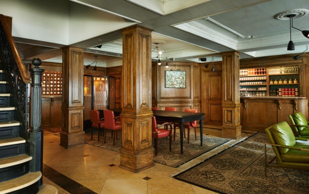 Marlton_Hotel_Lobby