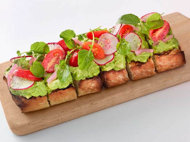 Cheescake_Factory_Avocado_Toast